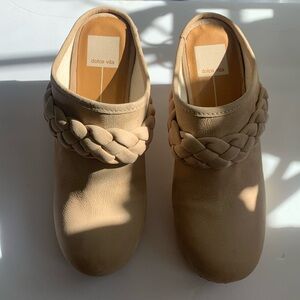 Dolce vita hila platform clog